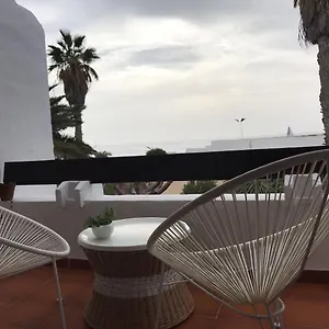  Hébergement de vacances La Playita Primera Linea De Mar