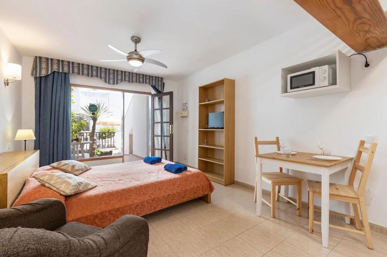 Apartamentos Las Lilas (Adults Only) Puerto del Carmen  0*, Puerto del Carmen (Lanzarote) Spain