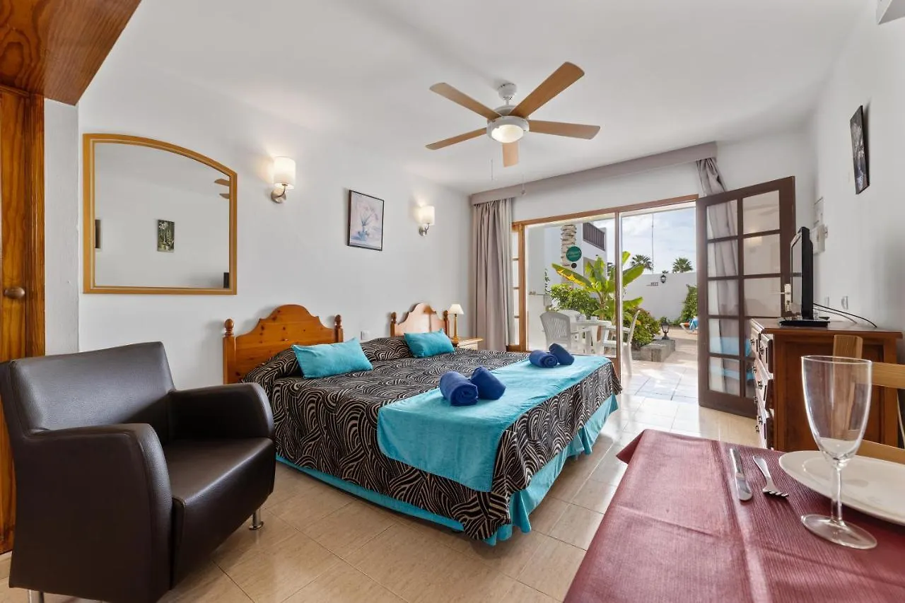 Apartamentos Las Lilas (Adults Only) Puerto del Carmen  Apartment Puerto del Carmen (Lanzarote)